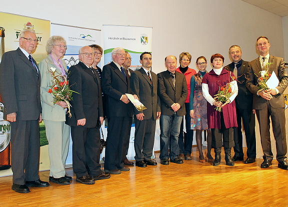 Die Preisträger des Bürgerpreises 2013 – mit dabei die Mitglieder des PFVC (von links an) (Quelle: PFVC/Kerber)